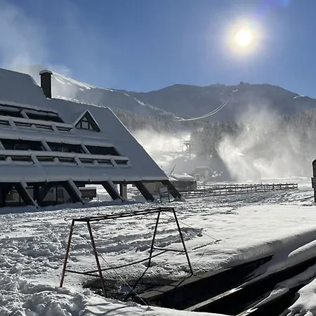 Apartman Confortable T2 Avec Balcon Au Coeur De La Station, Proche Pistes Et Commerces - Fr-1-787-80 Laveissière